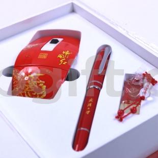 武漢大學(xué)紀念品 中國紅 無(wú)線(xiàn)鼠標 實(shí)用禮品套裝