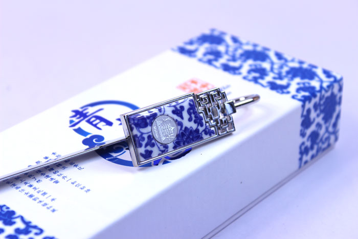 黃鶴樓旅游紀念品 武漢黃鶴樓青花瓷書(shū)簽