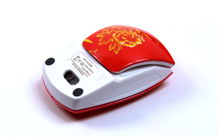 武漢大學(xué)紀念品 中國紅 無(wú)線(xiàn)鼠標 實(shí)用禮品套裝