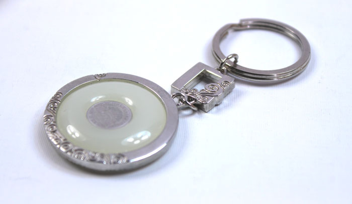武漢大學(xué)紀念品 小禮品 金鑲玉鑰匙扣
