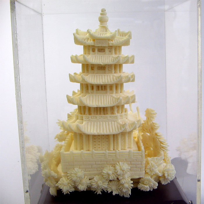 武漢黃鶴樓紀念品 骨雕黃鶴樓