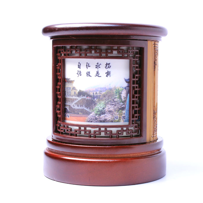 武漢大學(xué)紀念品 適合送老師的禮物 武漢大學(xué)轉運筆筒